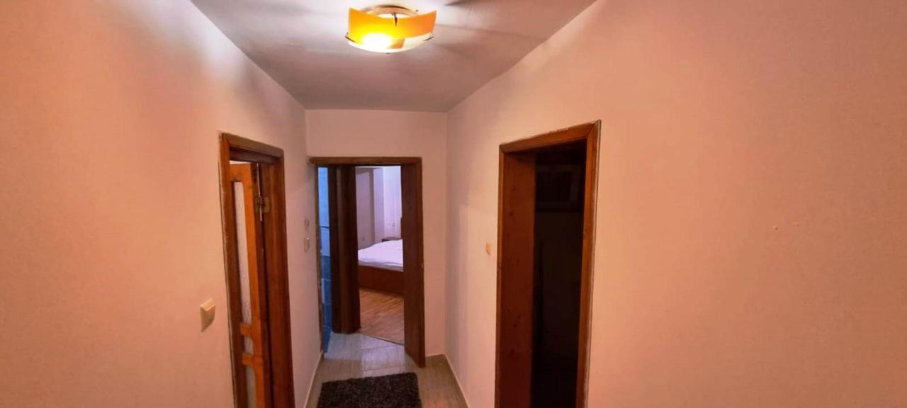 Apartament Florina Lägenhet Constanţa Exteriör bild