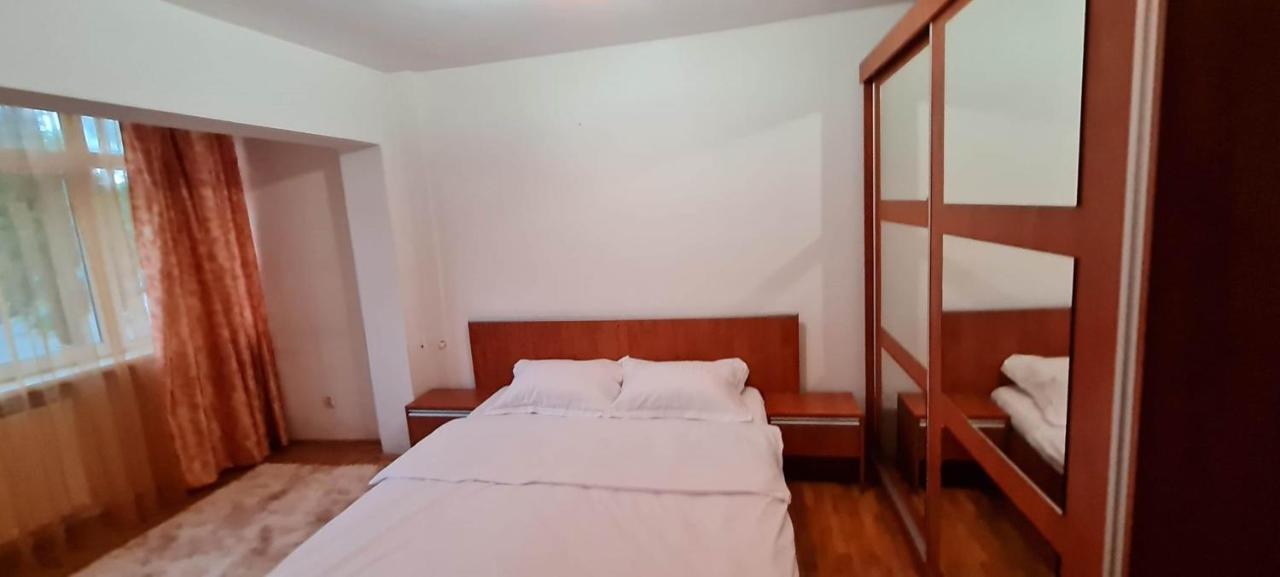 Apartament Florina Lägenhet Constanţa Exteriör bild
